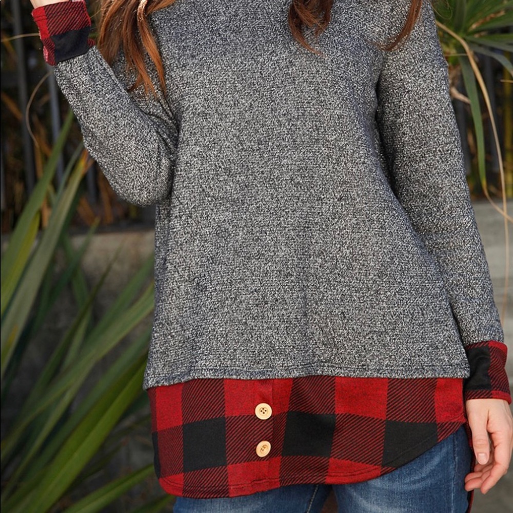 Buffalo plaid hemmed grey tunic size 2x